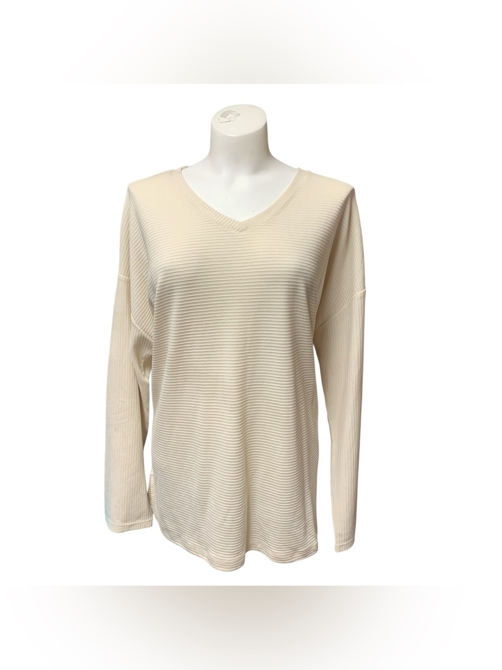 Ellen Tracy NWT Ribbed V-Neck Long Sleeve Top - Cream Size L